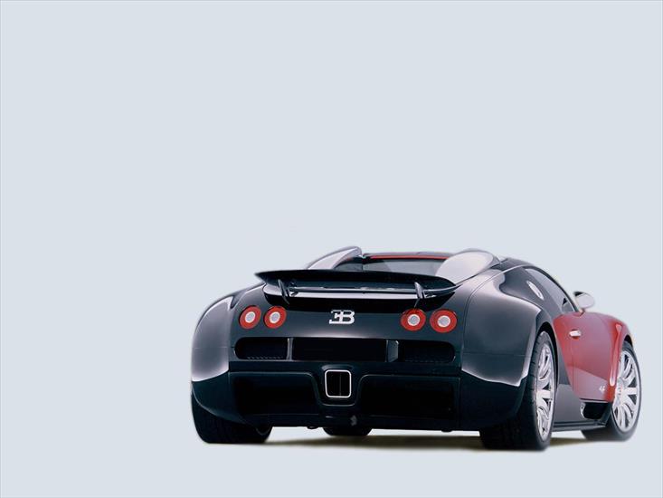 Samochody - 2002_bugatti.jpg