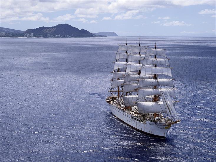 Tapety HD - Ships_Excellent_sailing_vessel_015058_.jpg