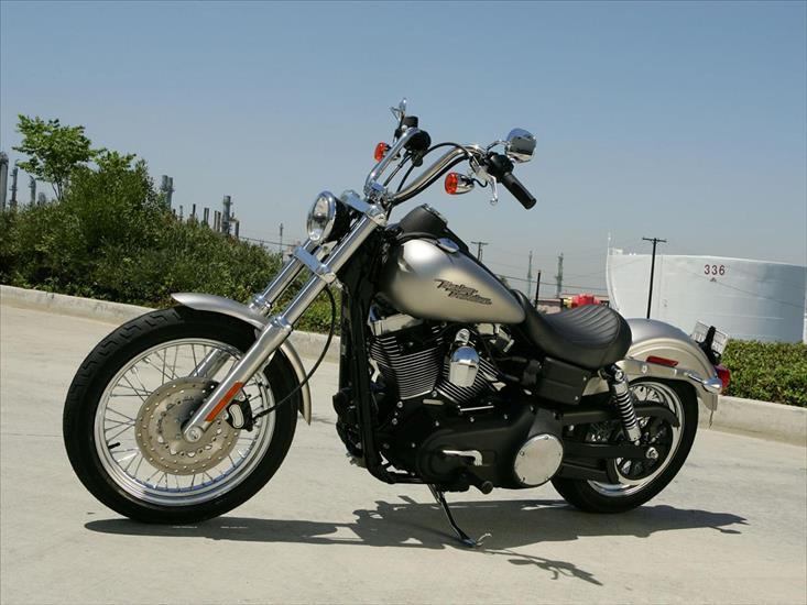 Harley Davidson - Harley-Davidson_Dyna_FXDB_2007_06.jpg